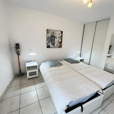 Appartement Sol-y-days Indigo, Spacieux A Deux Pas Des Plages